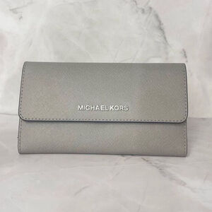 Michael Kors Trifold Leather Wallet Pearl Gray